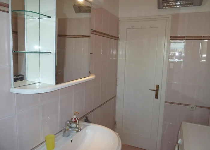 Marina 公寓 扎达尔